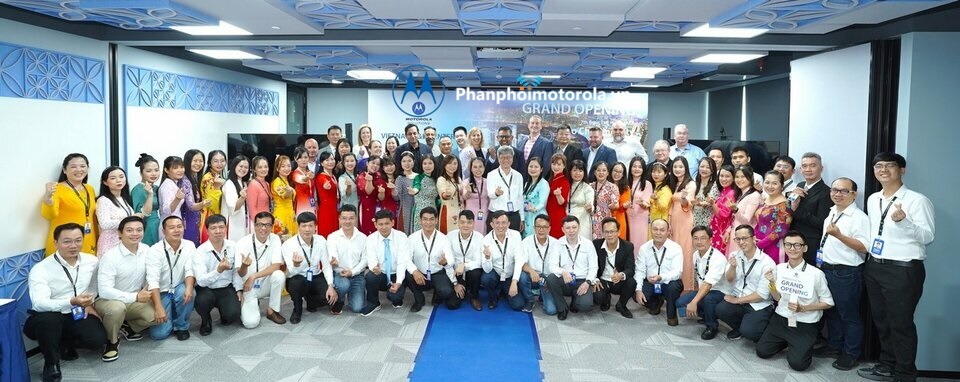 Đại diện Đội ngủ nhân sự hơn 500 kỹ sư AI tại trung tâm R&D Hồ Chí Minh Việt nam